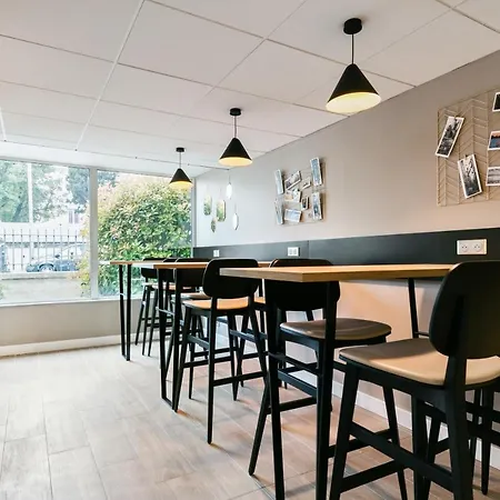 Appart'city Confort Saint Roch Апарт-отель 3*