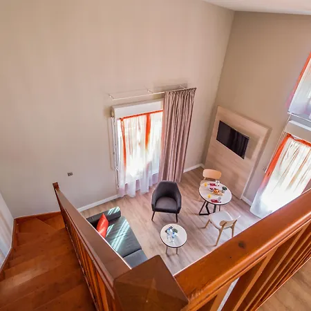 Appart'city Confort Saint Roch Апарт-отель 3*