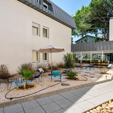 Appart'city Confort Saint Roch 3*