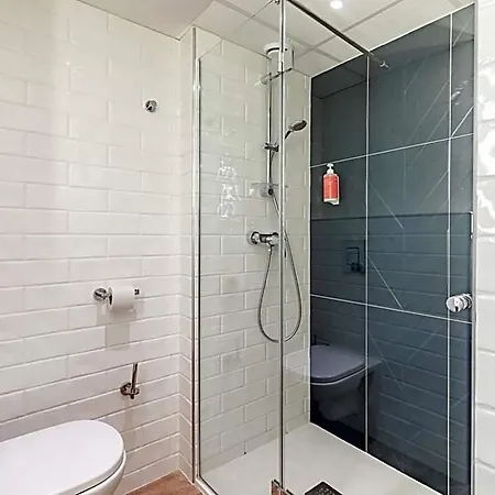 Appart'city Confort Saint Roch 3*
