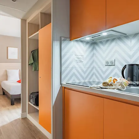Appart'city Confort Saint Roch Apartahotel 3*