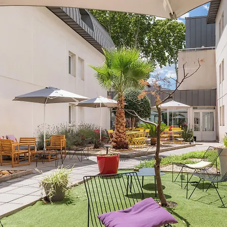 Apartahotel Appart'city Confort Saint Roch 3*