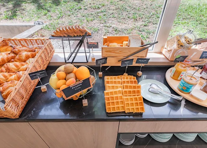 Aparthotel Appart'city Confort Saint Roch 3*