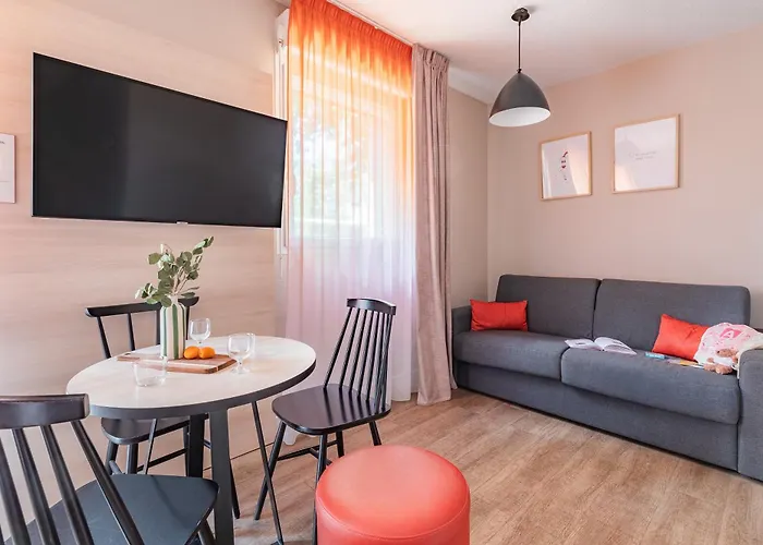 Appart'city Confort Saint Roch Aparthotel